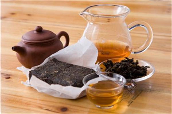黑树茶业