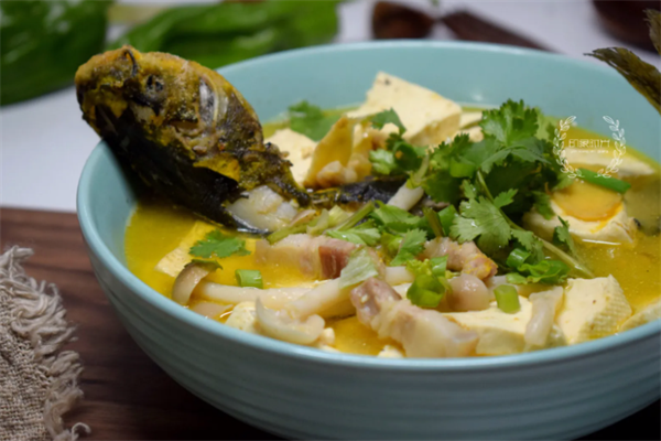 汪丫鱼炖豆腐