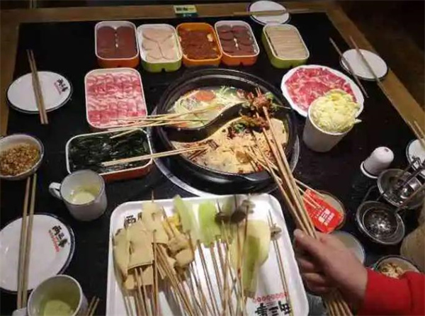 两三事串串香