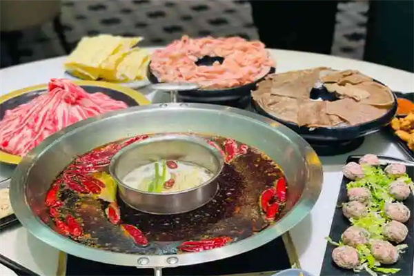 小酷火锅加盟
