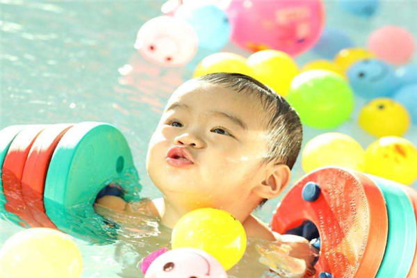 me pool婴儿游泳馆