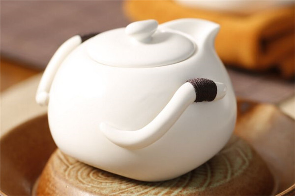 思炎茶馆加盟