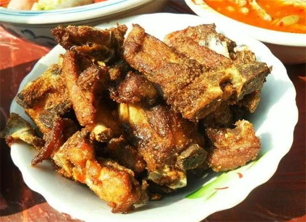 老家头排骨米饭