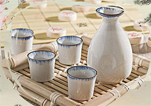 龙盛酒业
