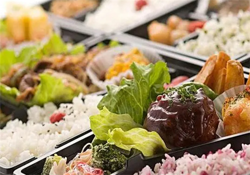 展创餐饮