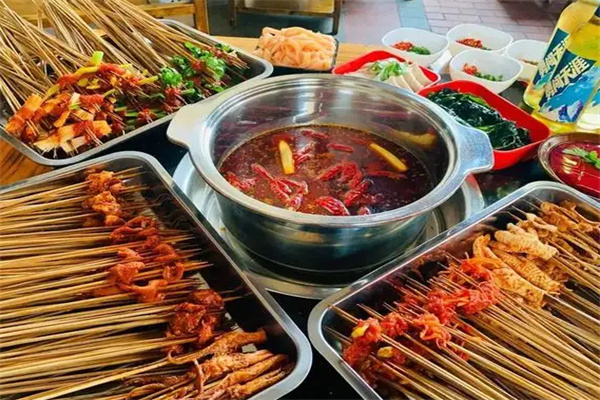刘记团圆串串香加盟