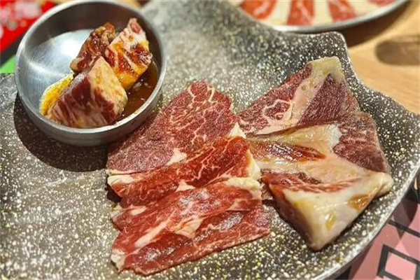 炎烧肉加盟