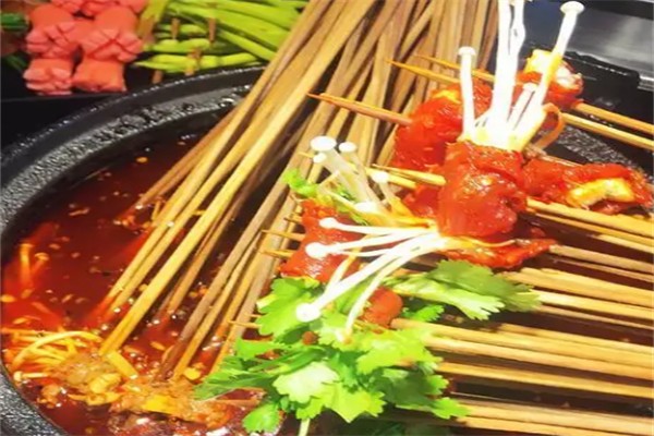 鬼城串串香加盟