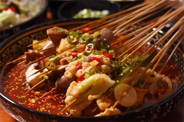 百年鼎锅串串加盟