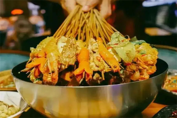 百年鼎锅串串加盟