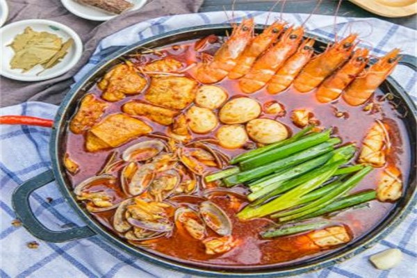 金兴港式海鲜火锅店