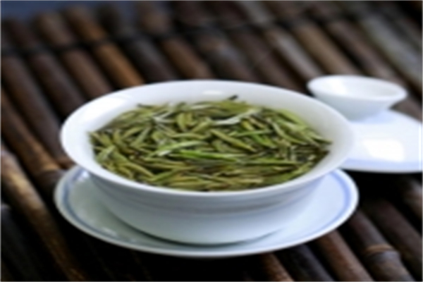 东九升白茶
