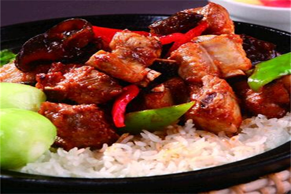 周九哥黄焖鸡米饭加盟