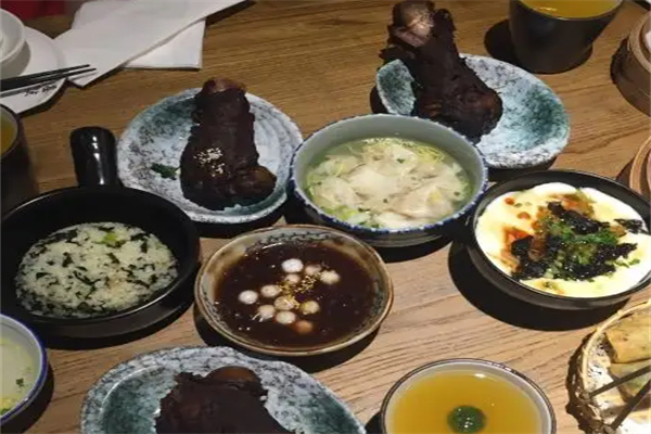 揾食茶点餐厅加盟