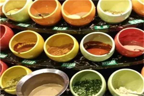 大乐浩自助火锅加盟