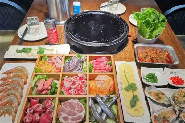 葛园园9味烤肉加盟
