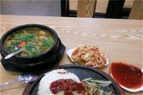 韩汇参鸡汤拌饭加盟