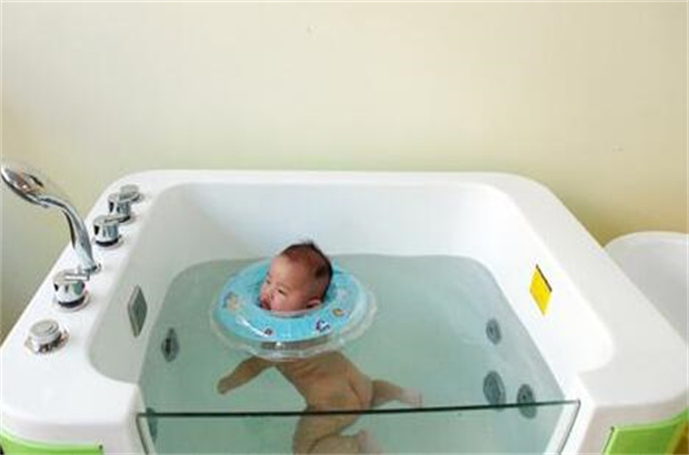 维尼宝贝游泳池