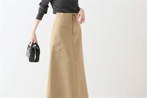 卡其爱服饰