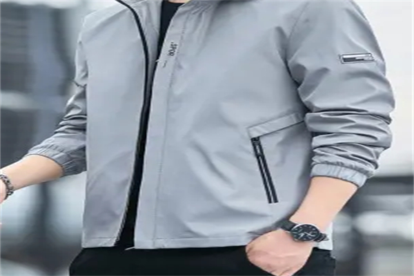 宾菲变色服饰加盟