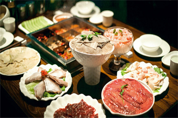 渝鼎轩鲜菜火锅