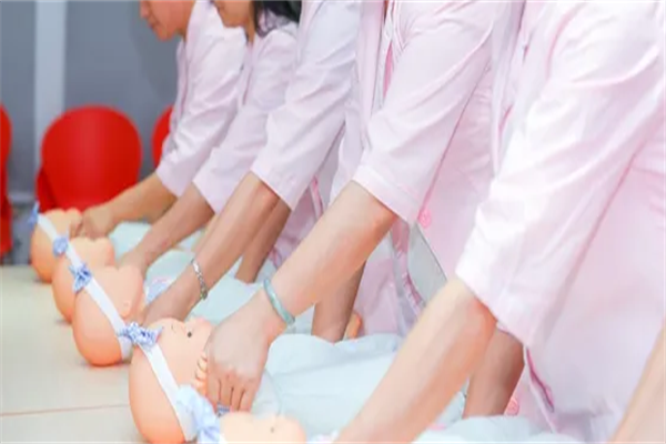 妇联月嫂