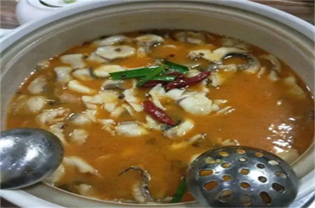 博雁酸菜鱼