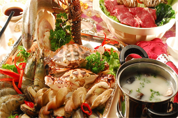 食尚转转乐自助餐加盟