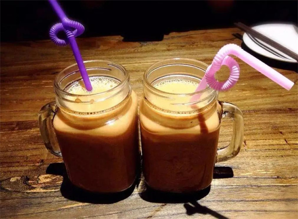 品盛奶茶