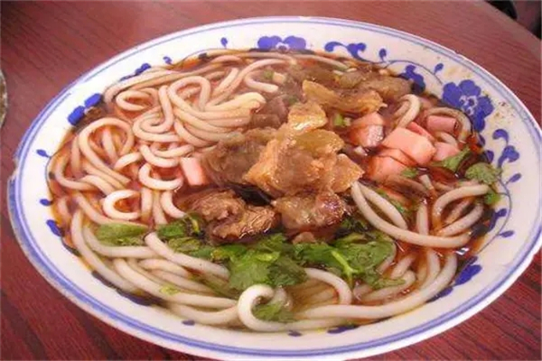 陈仔牛肉粉餐厅加盟