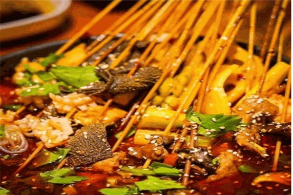 战神巴哥串串香