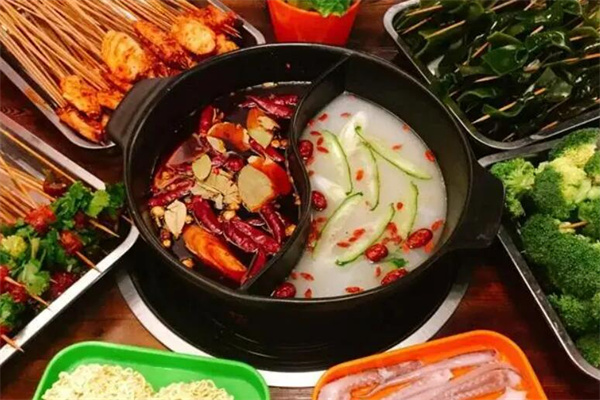 甘孜老妈砂锅串串香