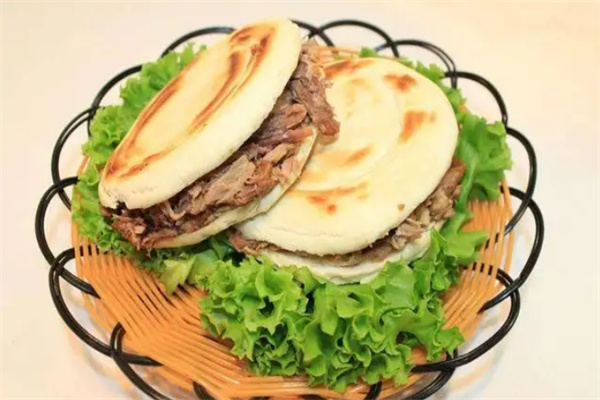 蜀湘情缘肉夹馍