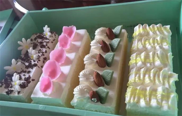 绿姿蛋糕