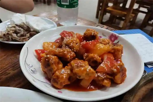 百通利美食加盟
