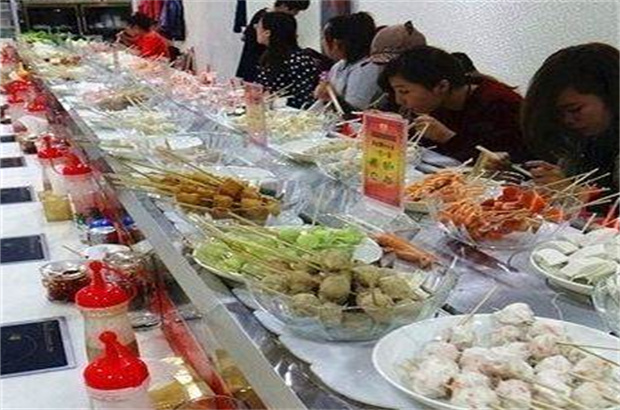 串串香旋转火锅