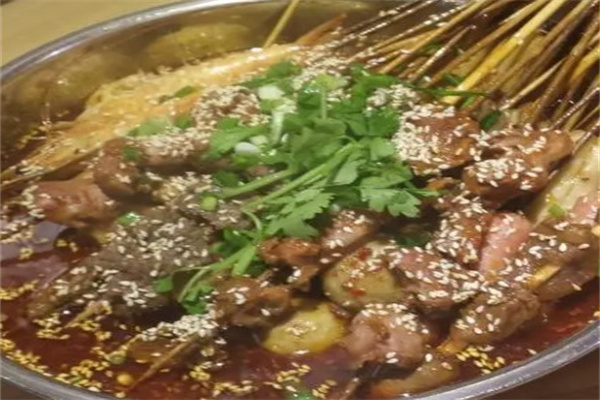 亿东郊小郡肝串串
