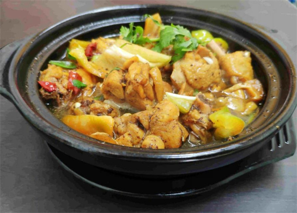 福宇记黄焖鸡米饭