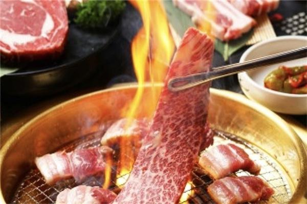 温馨烤肉火锅