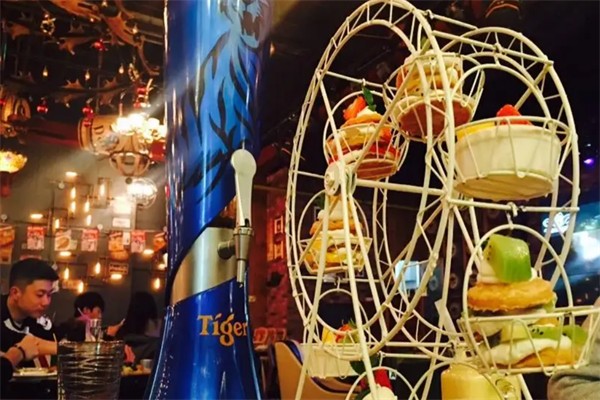 侯斯顿海鲜主题餐吧