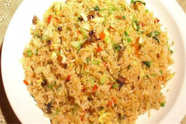 二当家炒饭铺加盟
