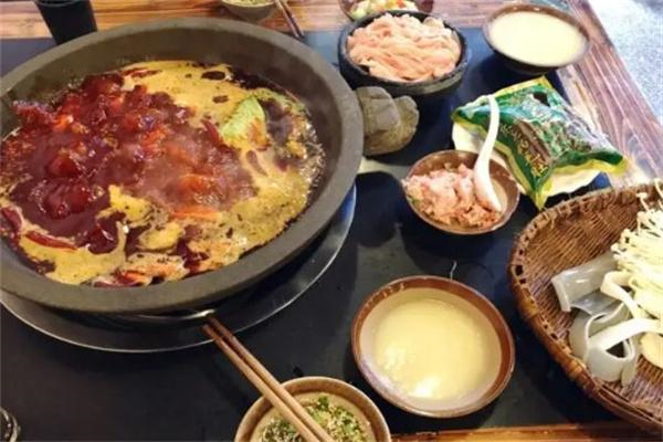 红风车火锅