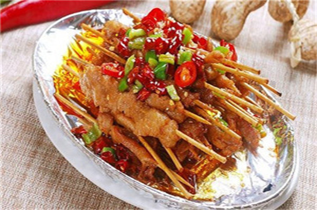 千寻签味小郡肝铜罐串串