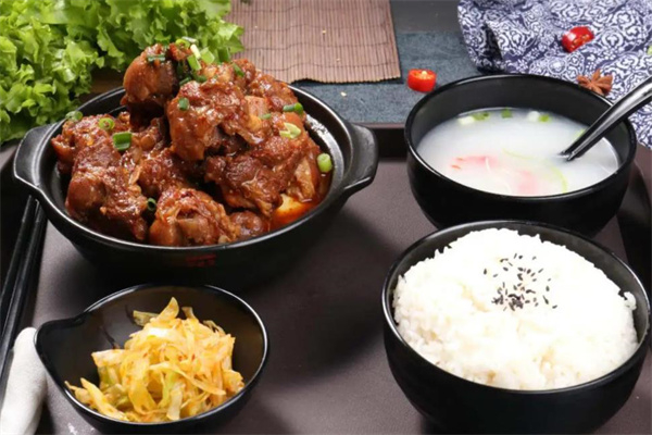 德宝骨头饭