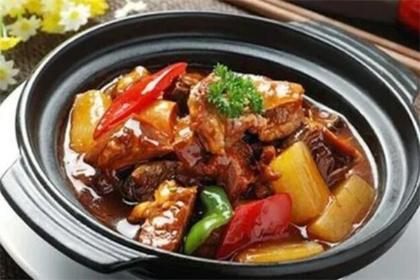 赣味基黄焖鸡米饭加盟