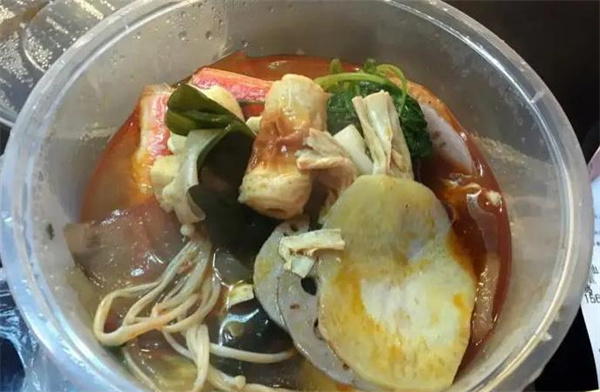 元馨麻辣烫
