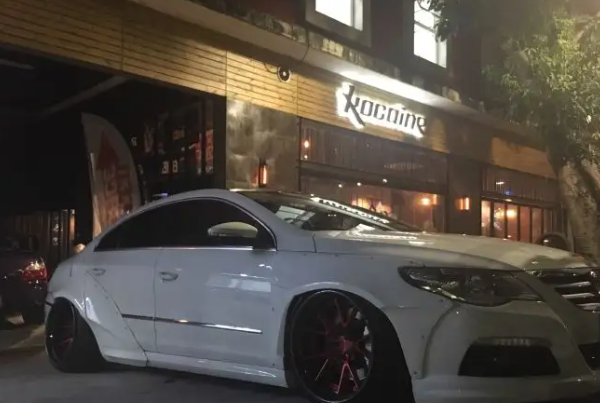kocaine改装车主题酒吧