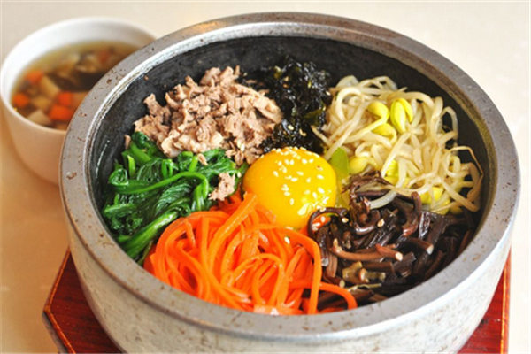 小寨石锅拌饭