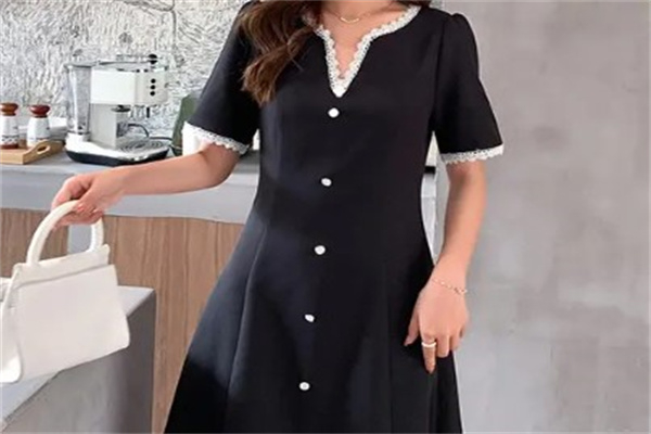 富绅女装