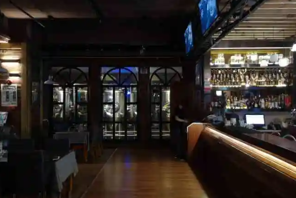 MEB麦尔堡自酿啤酒餐厅